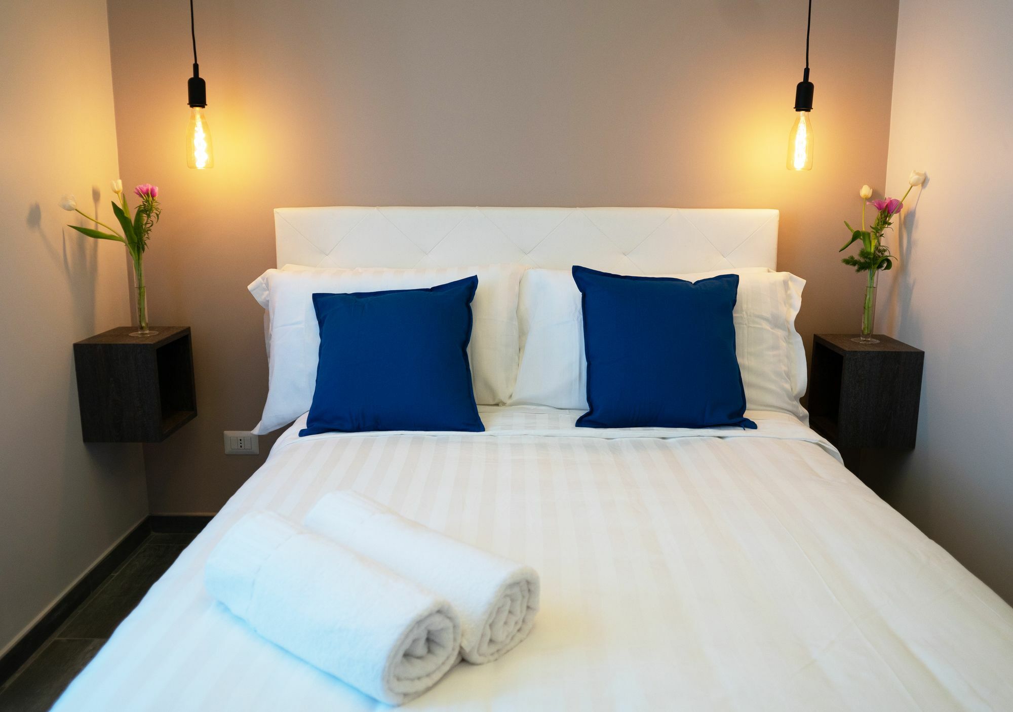 Bed & Breakfast Piazza Bologna Little Roma