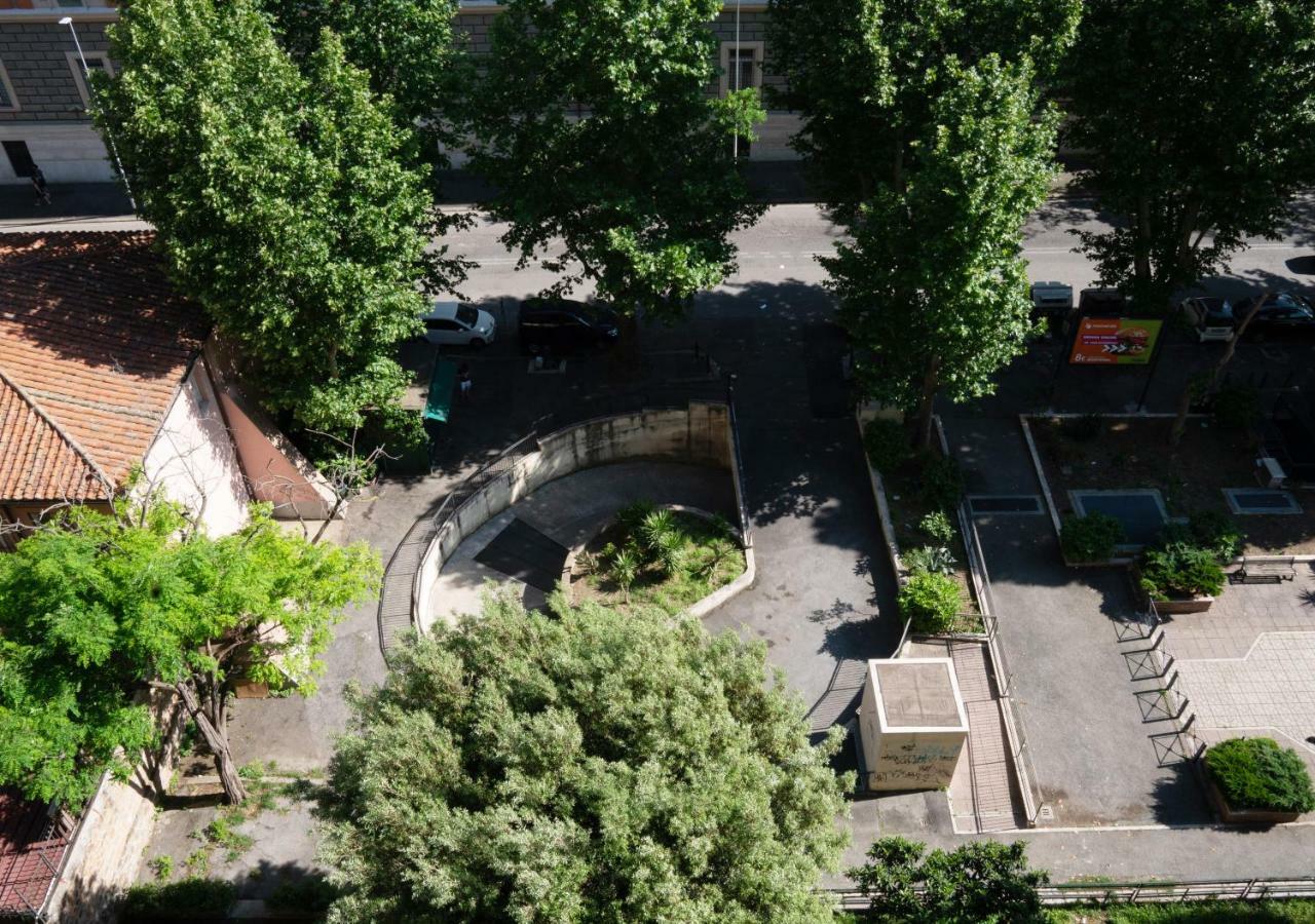 Piazza Bologna Little Bed & Breakfast *