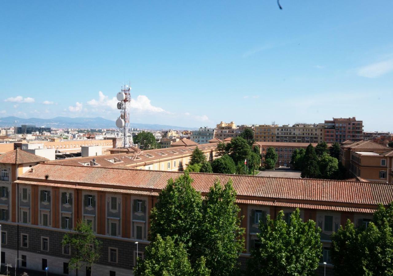 Piazza Bologna Little